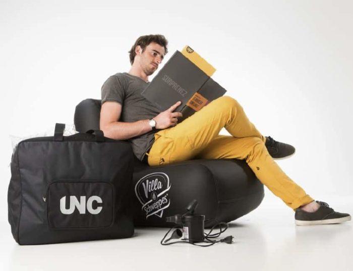 Pouf Gonflable Outdoor brodé UNC Pro®