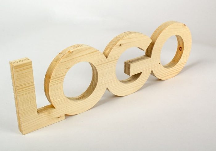 Logo Relief Bois Epicéa 19mm